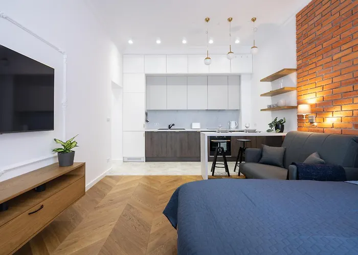 - Starowislna 41 Street *